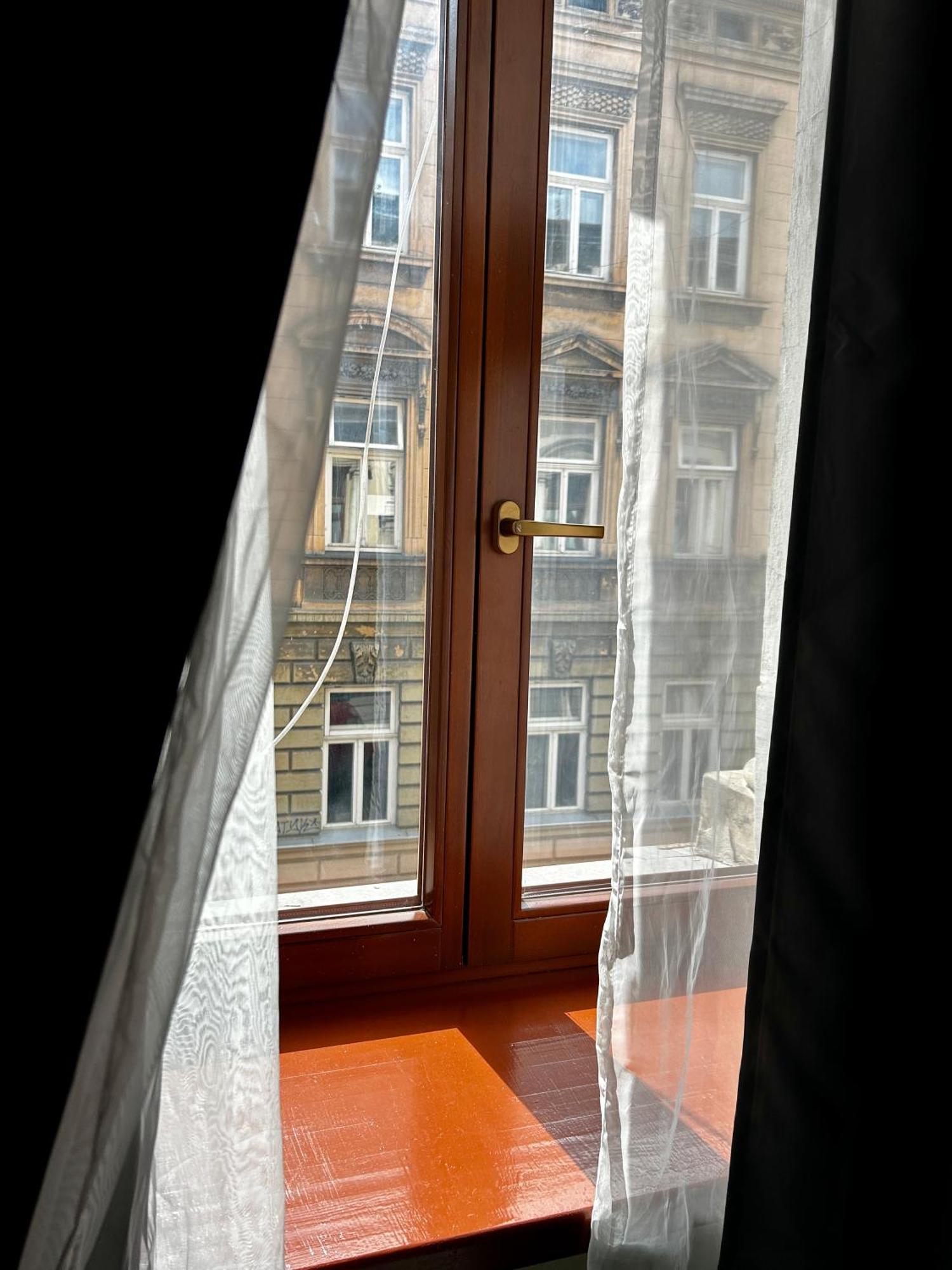 Harmony Aparthotel Cracovie Extérieur photo