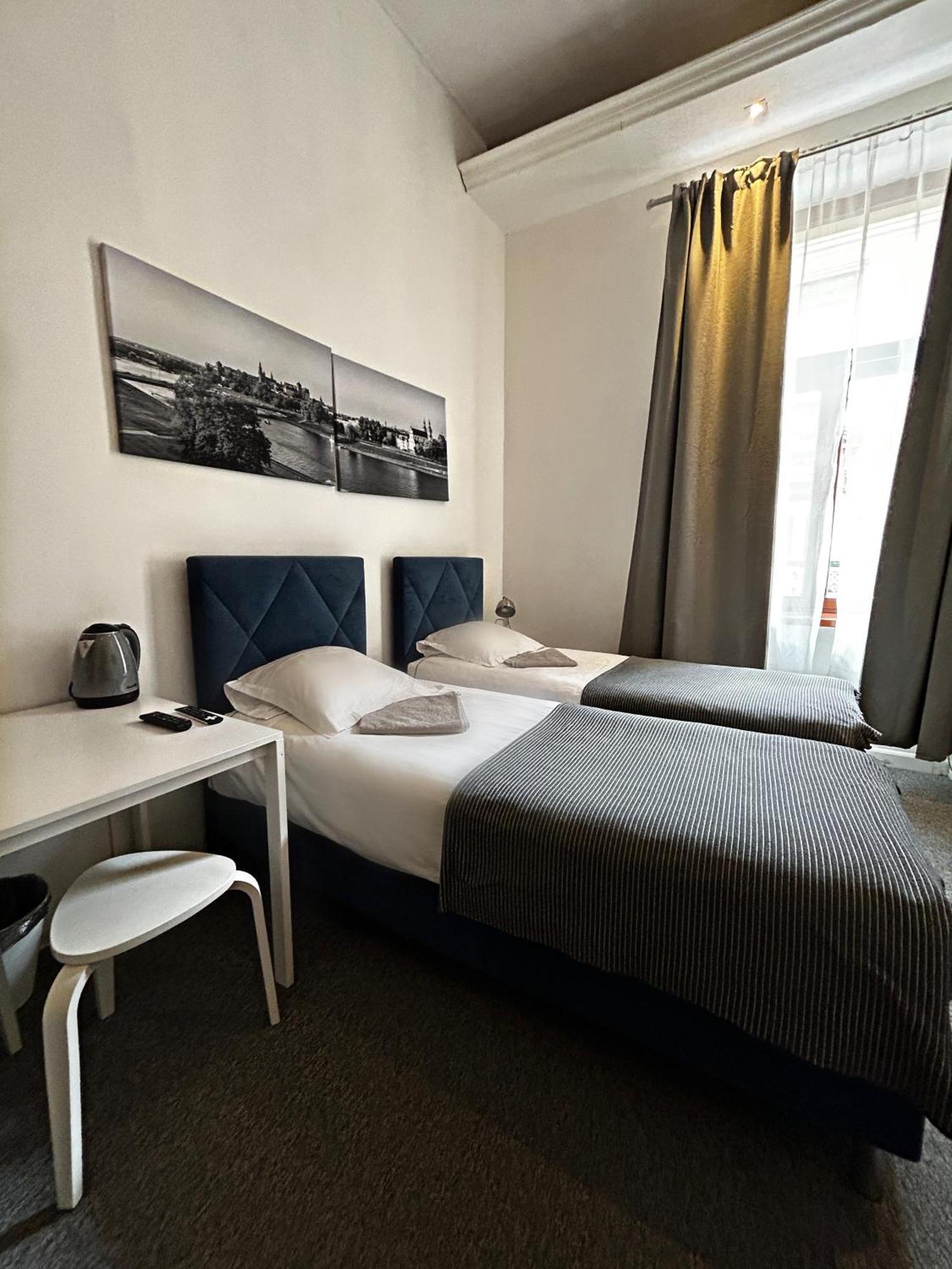 Harmony Aparthotel Cracovie Extérieur photo