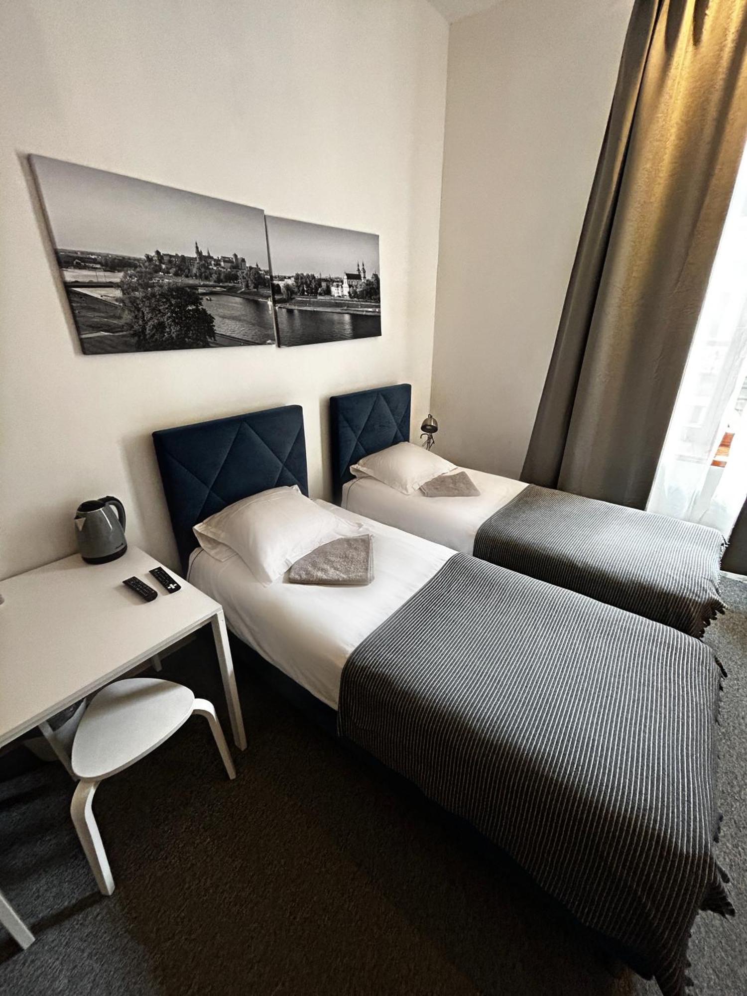 Harmony Aparthotel Cracovie Extérieur photo