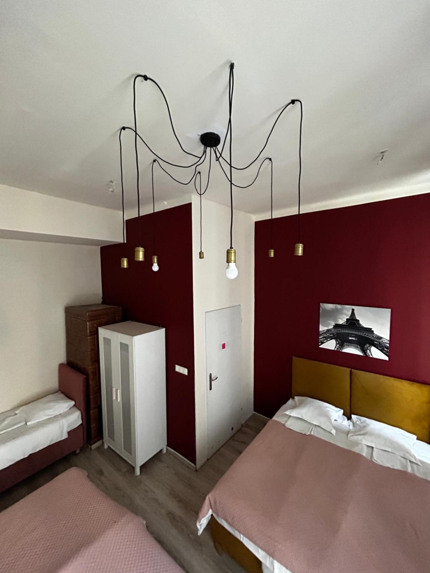 Harmony Aparthotel Cracovie Extérieur photo